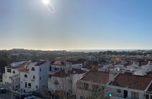 Montechoro Condo | T2 with air conditioning in the center of Albufeira, 5 minutes from S. Eulália beach