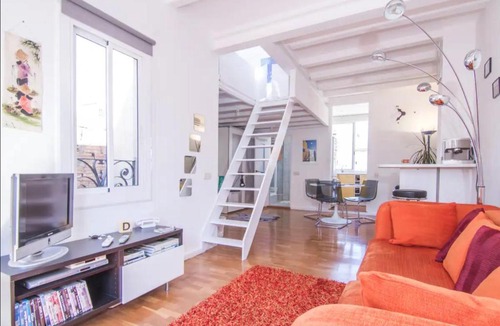 el Camp d'en Grassot i Gracia Nova Apartment | Terrace Duplex at Sagrada Familia by PriorityVillas