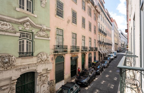 Santa Maria Maior Apartment | The Crucifixo Collection - Grand