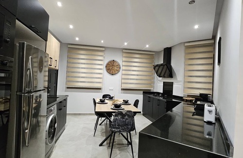 Bni Makada Apartment | The Noble Suite Luxury | 3BR