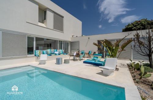 Atalaia Villa | The Wild Ocean