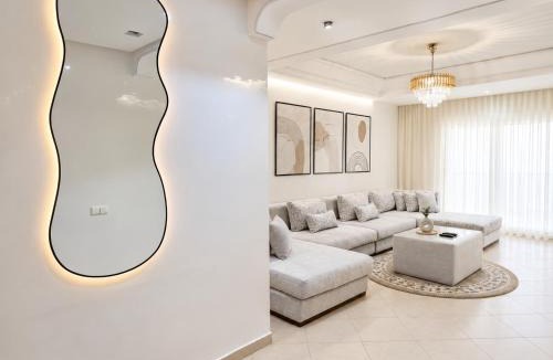 Quartier Mozart Apartment | Tinjis Royale Appartements