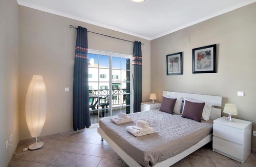 Canada Apartment | Valdi