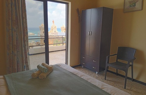 Batroun Apartment | Vers Les Nuages Apartment, Old Souk, Sea View