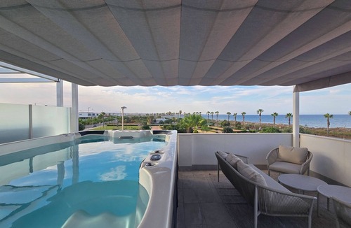 Pilar de la Horadada Villa | VILLA ANTONIO | Detached House Private Jacuzzi | 100m Beach | 3 Bathrooms | 3BR