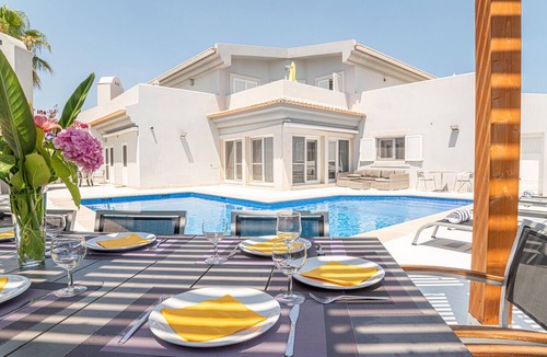 Carvalhal Villa | Villa Atlantica - 6-bedroom holiday villa in Troia, step from the beach, with private parking, heated pool and AC