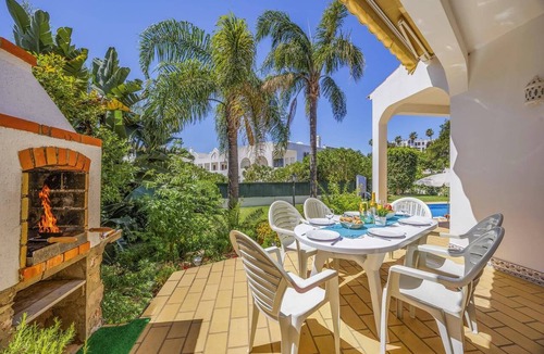 Santa Eulalia Villa | Villa Casa das Palmeiras by Villa Plus