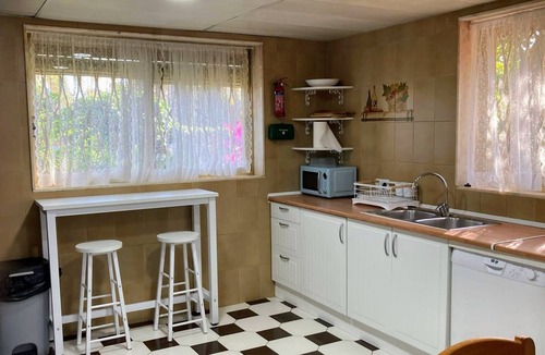 Benidorm Villa | Villa Chalet Benidorm - Private pool, AirCon, Walk to city centre and beaches