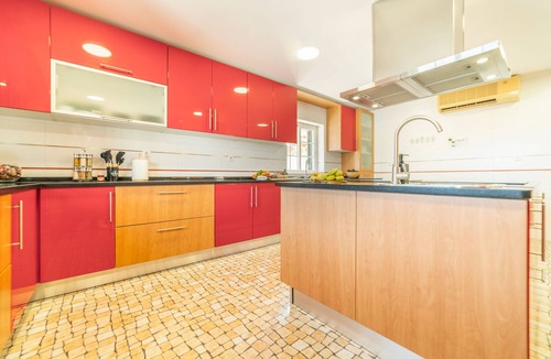 Quinta Do Conde Villa | Villa do Sol - ery big villa near golf resort, with free Jacuzzi and free air conditioning