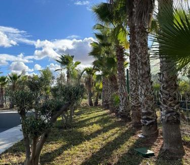 El Menzeh Villa | Villa Luxueuse 4 Chambres au Cœur du Domaine a El Menzeh
