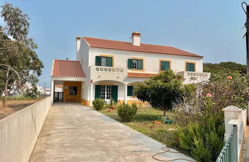 Vila Nova de Milfontes Villa | Villa 'Nelson E Esperanca' with Private Terrace, Private Garden and Wi-Fi