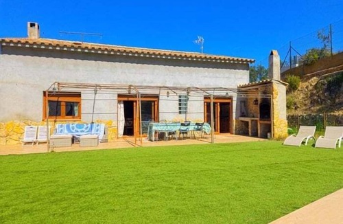 Mas Altaba Villa | Villa Relax· Girona · ★4.81 · 4 bedrooms · 9 beds · 2 baths