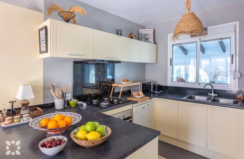 Pinar del Advocat Villa | Villa TAINA ITI by Abahana Villas