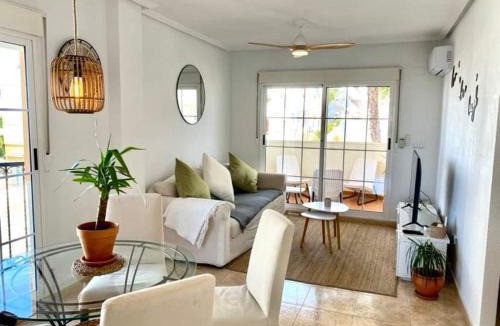 Villamartin Apartment | Villamartin apartment. Excellent location for Golfers, Cyclists and Hikers