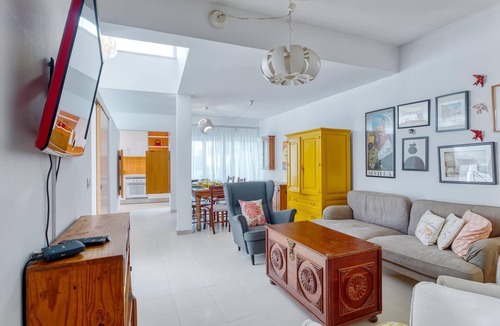 Cacilhas Apartment | Vita Portucale | Visconde 3BR with Private Terrace