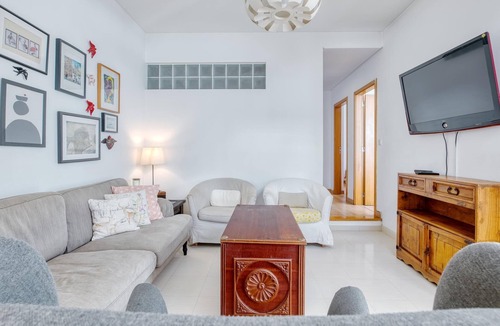 Cacilhas Apartment | Vita Portucale | Visconde 3BR with Private Terrace