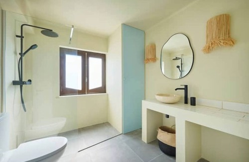 Torres Vedras Apartment | Wander Flats - Cozy Studio with Balcony by the Sea in Santa Cruz