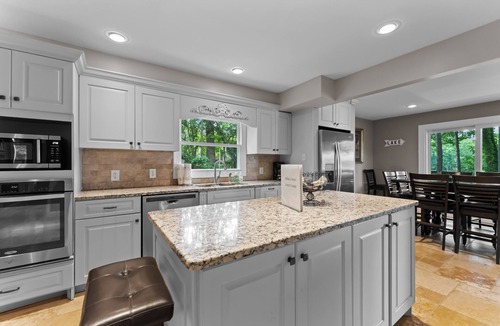 Lake Norman of Catawba House | What A View! Perfect Family Meeting Place. BIG Views! Optional Boat Rental.