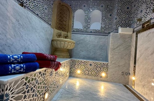 Tetouan Apartment | Wilaya Sunset Luxe, Private Jacuzzi & Hamam, Tetuan