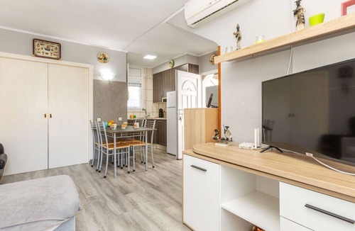 Miami Platja House | Wonderful private villa for 7 guests with WIFI, A/C, pool, TV and patio