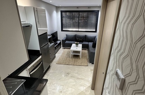 Gauthier Apartment | Ziad Studio ANFA Moderne