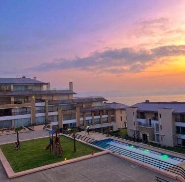 Évasion de Rêve Luxe, Mer et Calme à la Plage des Nations, Rabat