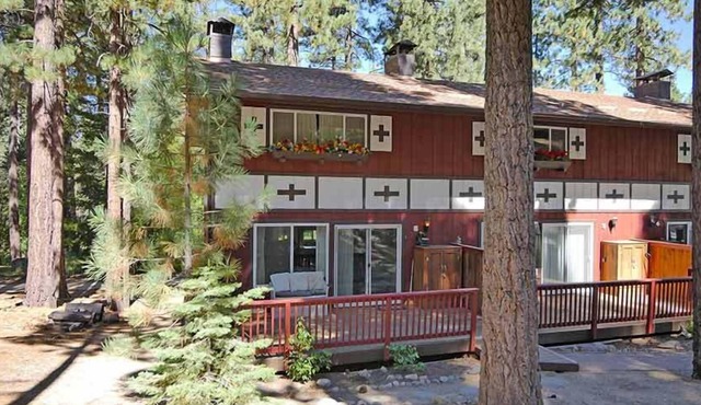1510 Wildwood Avenue, 6 in South Lake Tahoe
