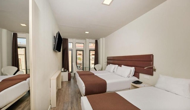1881 Barcelona Rosellón Hotel