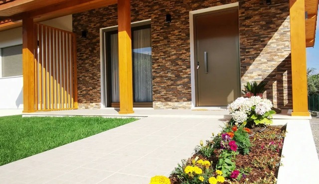 2 bedroom chalet, Central Portugal