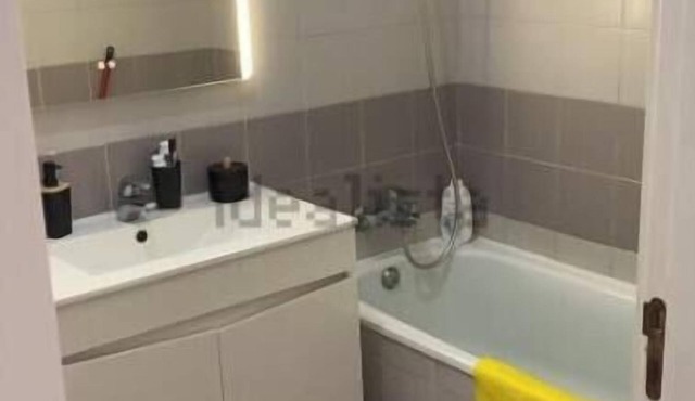 2 Bedrooms Furnished with Elevator in Aristides Mendes Square