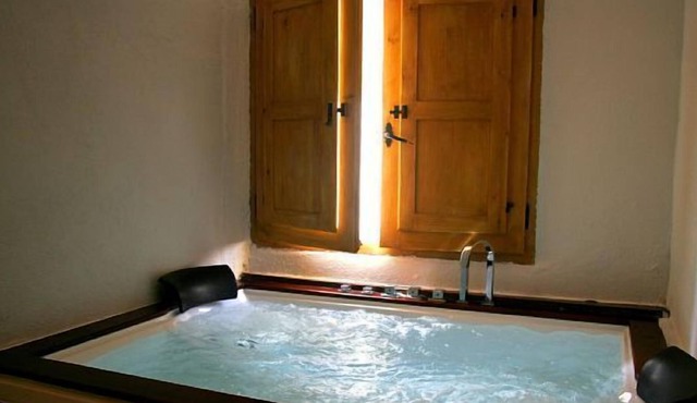 Alba cottage for 2 people