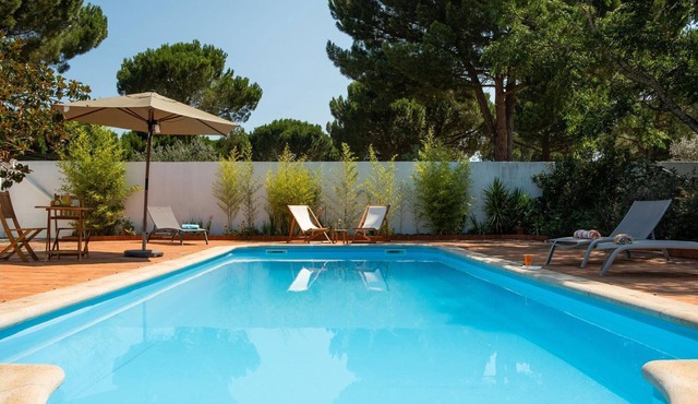 Amendoeiras House - Holiday Home with Private Pool - Sustainable Tourism.