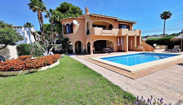 Anfora - Ocean view villa with private pool in Benissa