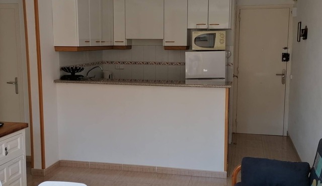 Apartment 4/5 pax. ground floor. terrace.