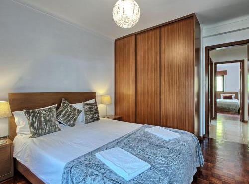 Apartment Cristo Rei Gardens by Interhome