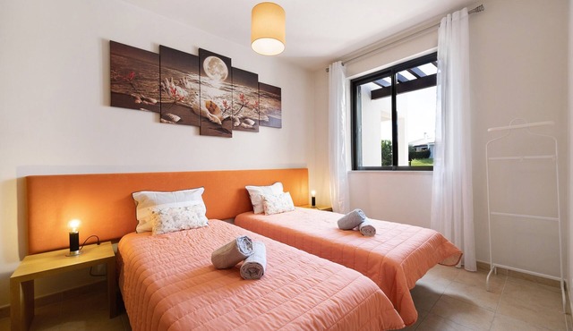 Apartment 'Duo Village' with Shared Pool, Wi-Fi and Air Conditioning