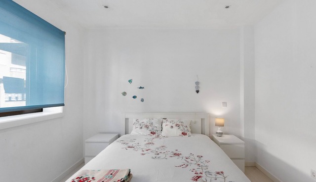 Apartment 'Furadouro 30 Meters from the Beach' with Wi-Fi and Air Conditioning in Ovar