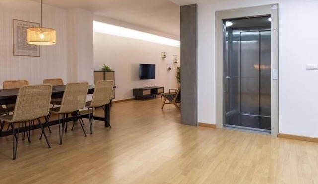 APARTMENT IN THE CENTER OF VALENCIA