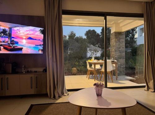 Apparemment à Radisson Blu Apartment Alhoceima Beach Access