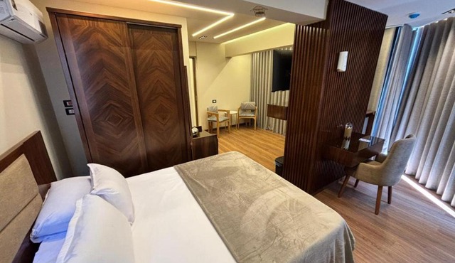 Azurea Suites
