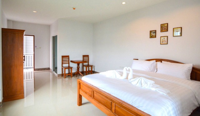 Baan Yokmhanee in Hua Hin