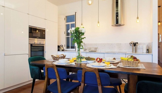 Bairro Alto 3Bdr TOP viewpoint flat! Great WI-FI!