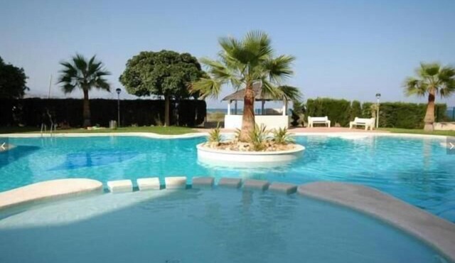 BEACHFRONT/FIRST LINE-Fantastic apartment next to the beach. Sea view in El campello