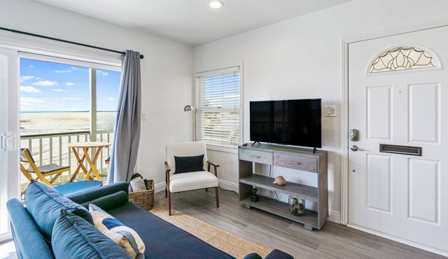 Beachfront home with boogie boards and enclosed back yard in Seal Beach