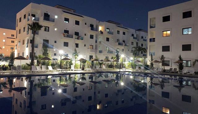 Beautiful apartment in Smir Park with a view of the pool