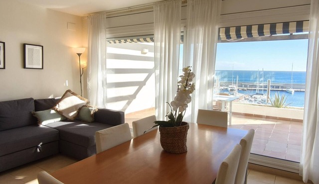 Beautiful Family Duplex by the Sea