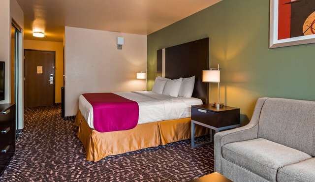 Best Western Plus The Woodlands in The Woodlands