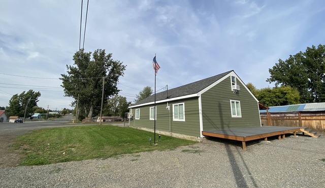Blue Mountain Retreat in Elgin