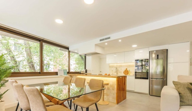 Bravissimo Turbau Entresol A, with 3 bedrooms