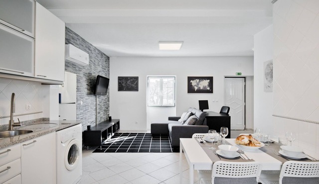 Cascais Beach Villa I (C115)